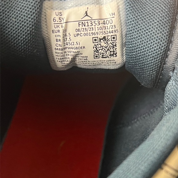 Jordan 1 “Take Flight” (GS) - Picture 7 of 7